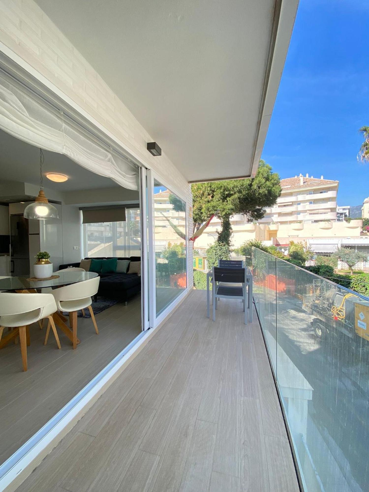 Brisa Puerto Marina Apartments Benalmádena Exterior photo